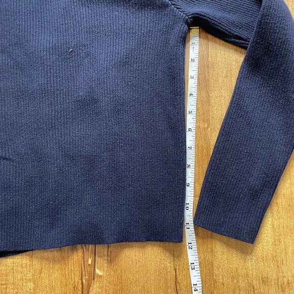 Brandy Melville Navy V Neck‎ buttoned Ribbed Cotton Top O/S - Picture 5 of 6